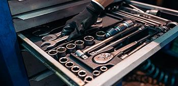 Lade befüllt mit Werkzeug