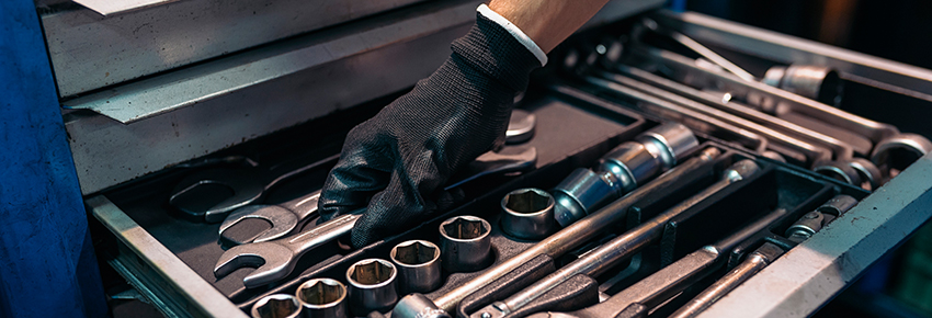 Lade bef&uuml;llt mit Werkzeug