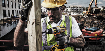 Produktvorf&uuml;hrung Akkuschrauber - Dewalt